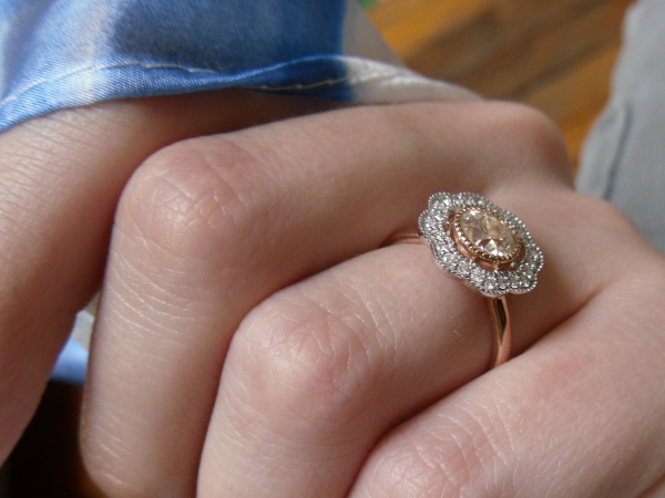 Sparkly eye candy found at thefacetlounge.com!