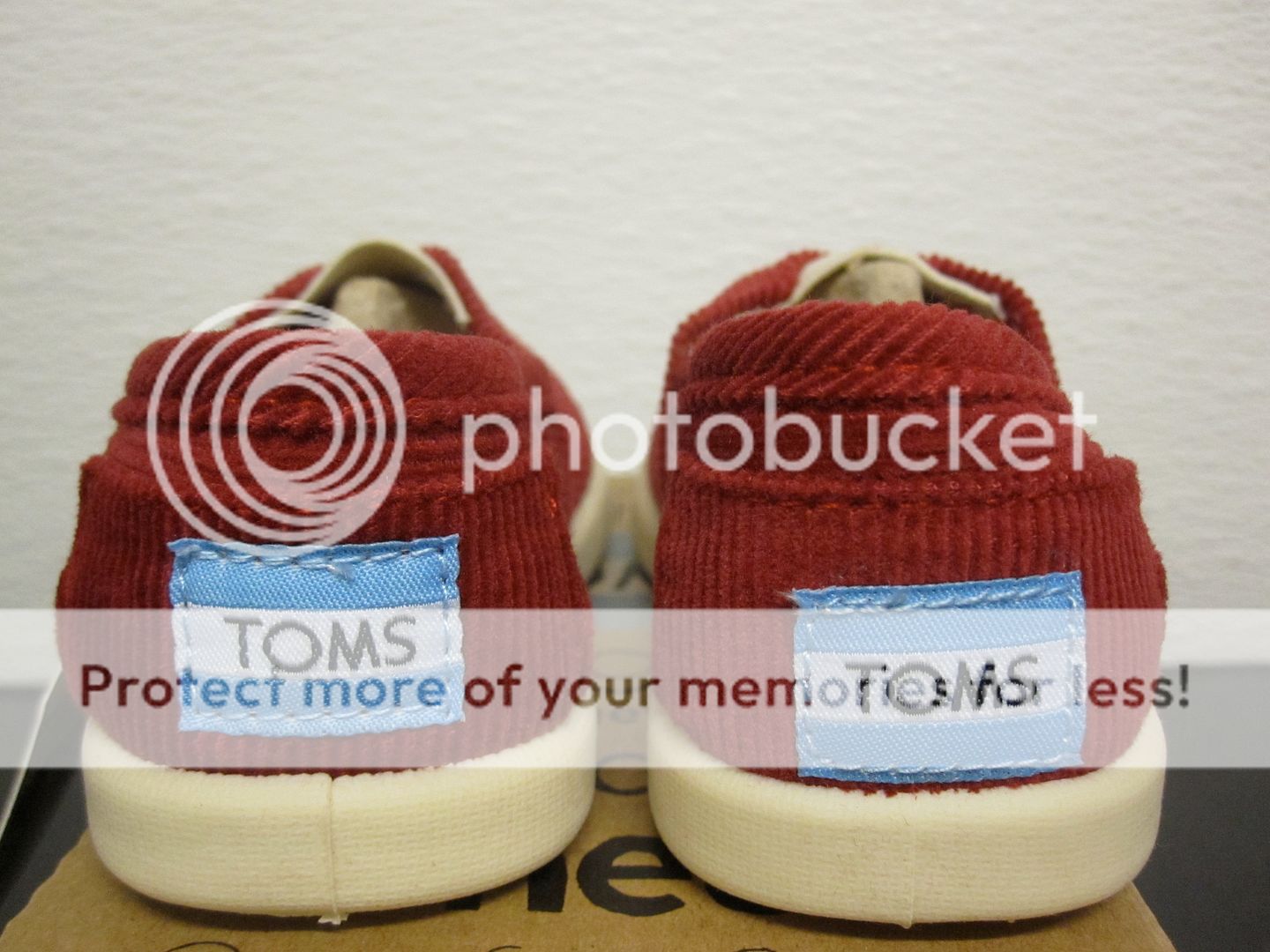 Tiny Toms Crimson Corduroy size T4 T11 BNIB  