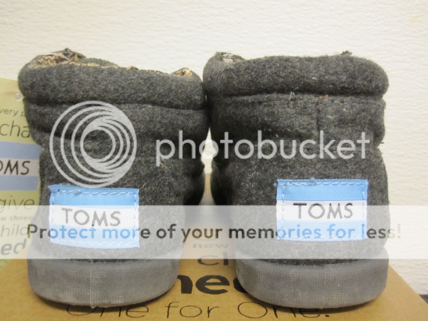 Toms Youth Charcoal Wool Botas BNIB Size Y12 Y6 $50  