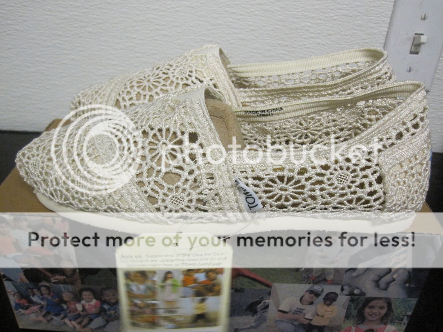 Toms Classic Crochet Natural BNIB sz 5 9.5 $70  