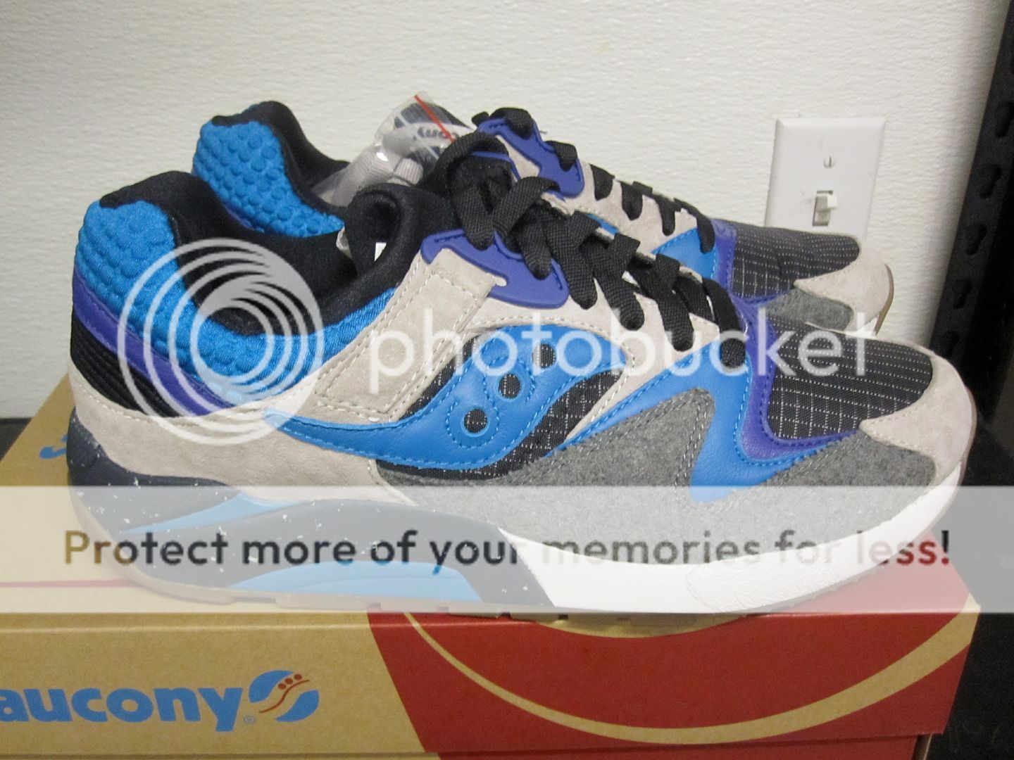 Saucony Elite x Bodega Grid 9000 Black/Blue 8 12 NIB $140  